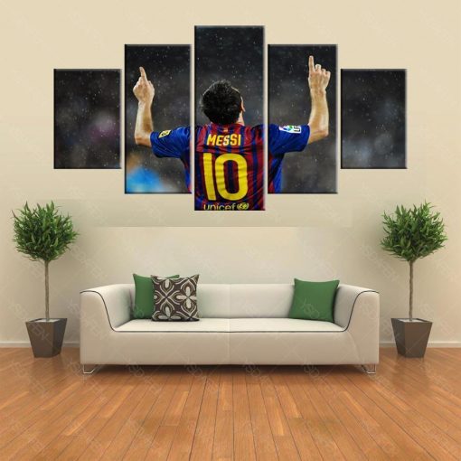 22962-NF Lionel Messi Praying Barcelona Soccer - 5 Panel Canvas Art Wall Decor